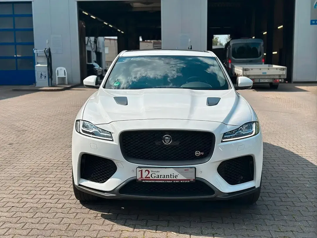 Jaguar F-Pace 4x4 SVR - foto 2