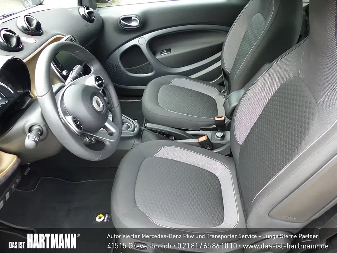 smart forTwo - Thumbnail 4