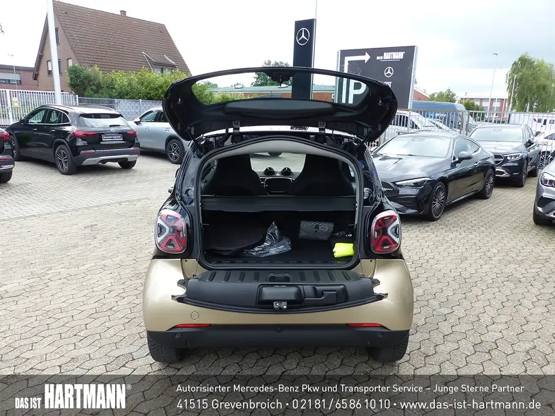 smart forTwo - Thumbnail 9