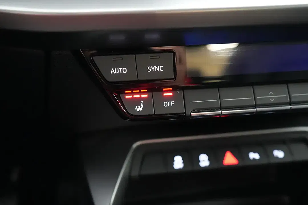 Audi A3 30 TFSI S tronic - Thumbnail 17