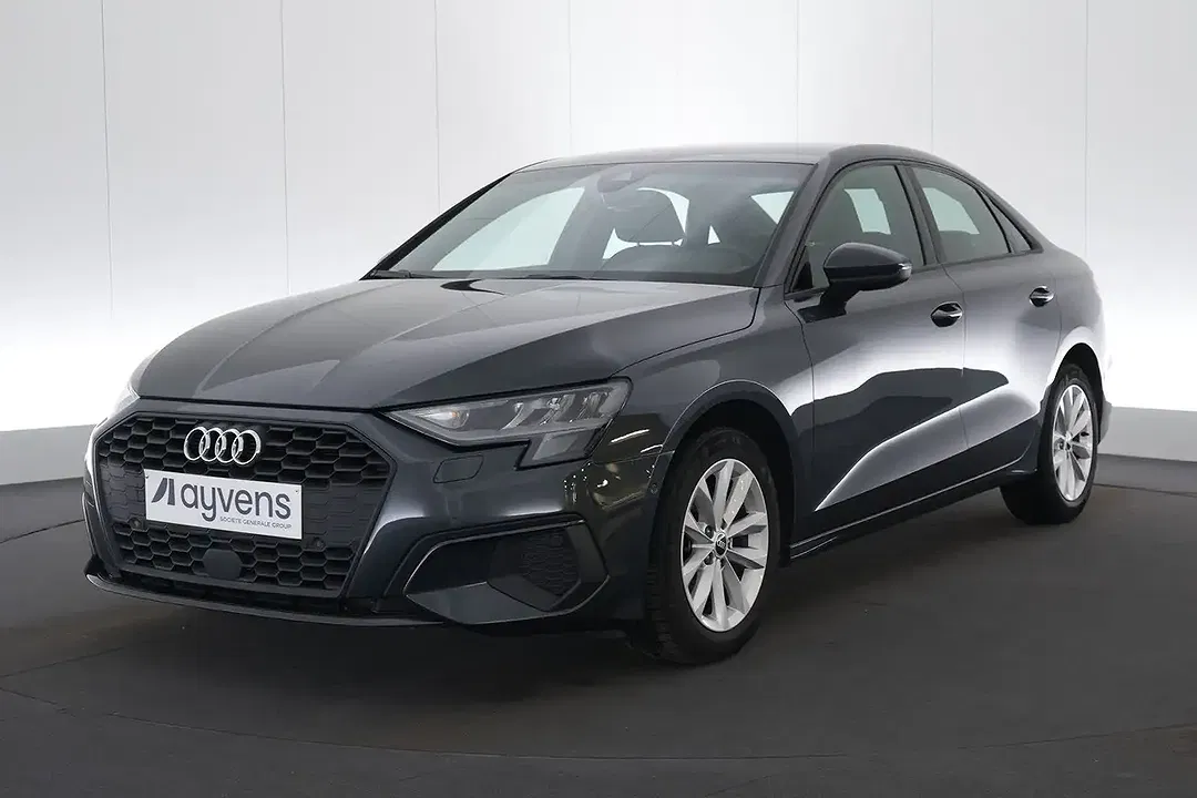 Audi A3 30 TFSI S tronic - Thumbnail 2