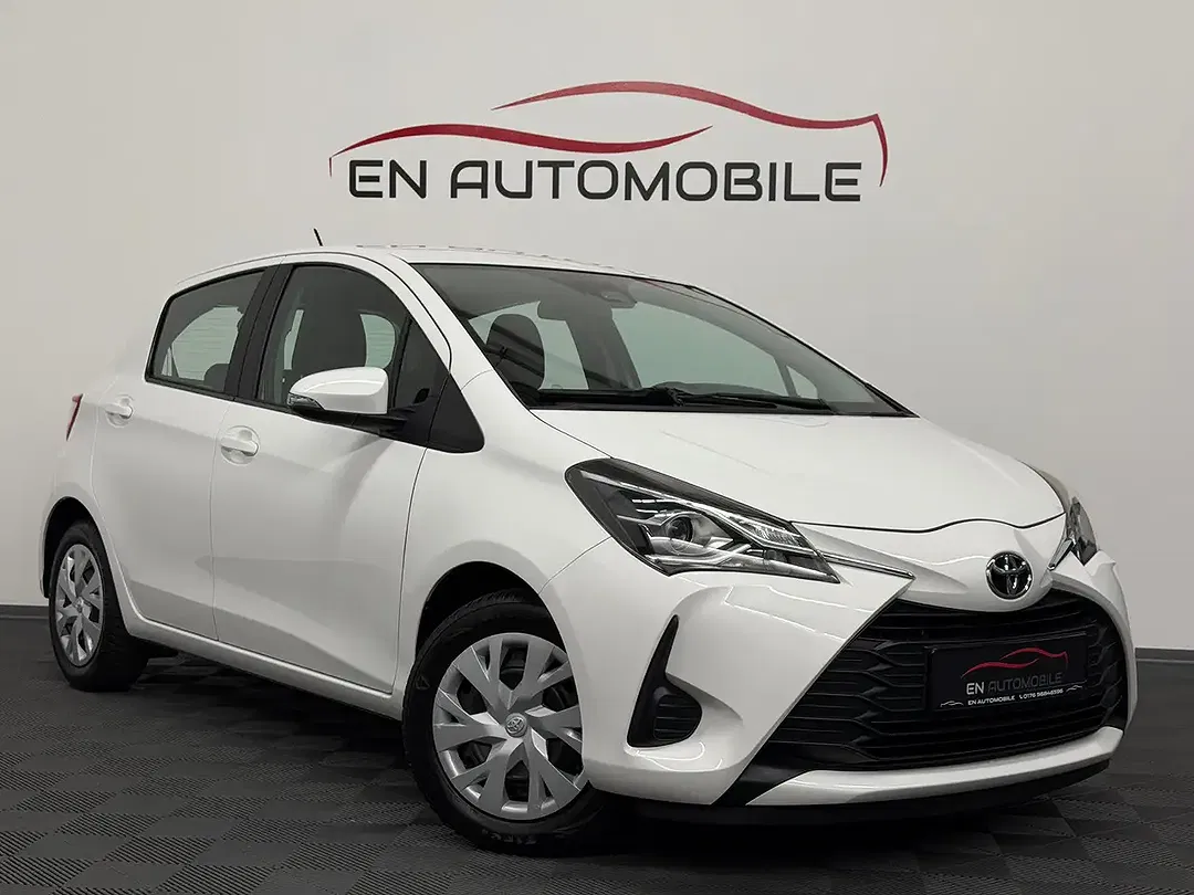 Toyota Yaris - Thumbnail 6