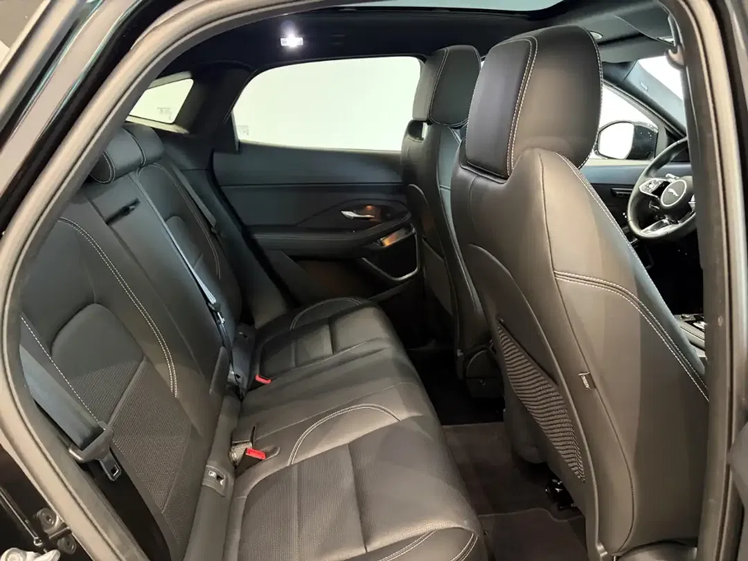 Jaguar E-Pace P200 4x4 R-Dynamic SE - Thumbnail 5