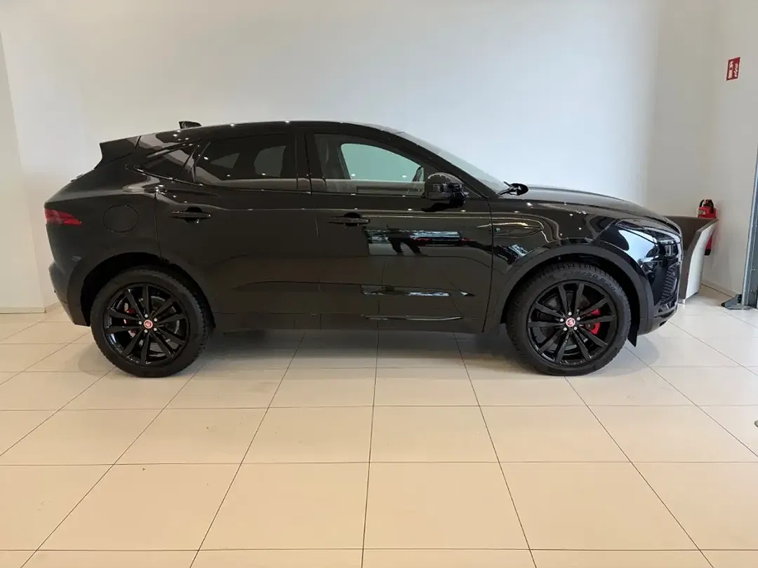 Jaguar E-Pace P200 4x4 R-Dynamic SE - Thumbnail 6