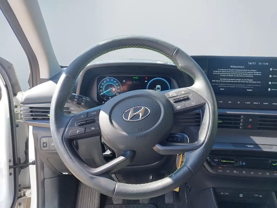 Hyundai i20 Intro Edition - Thumbnail 12
