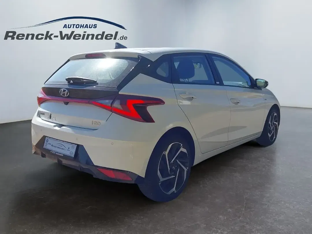 Hyundai i20 Intro Edition - Thumbnail 5