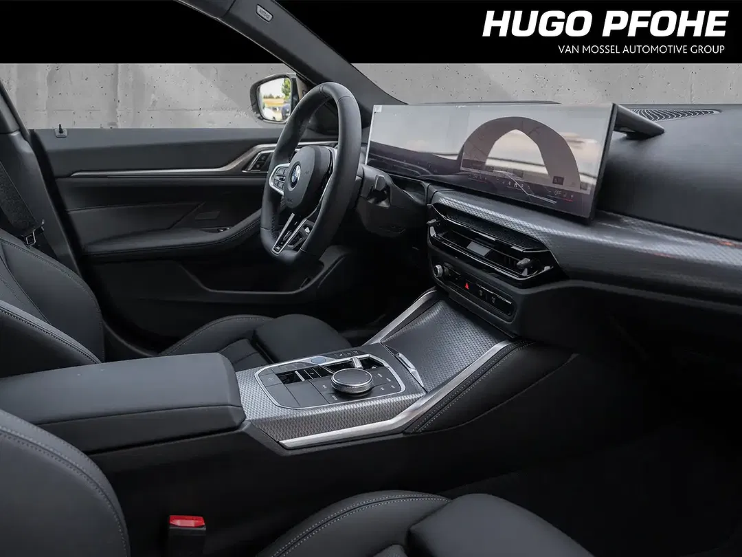 BMW i4 eDrive Electric - Thumbnail 15