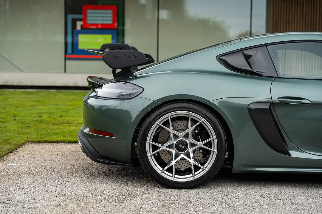Porsche 718 RS Weissach - Thumbnail 9