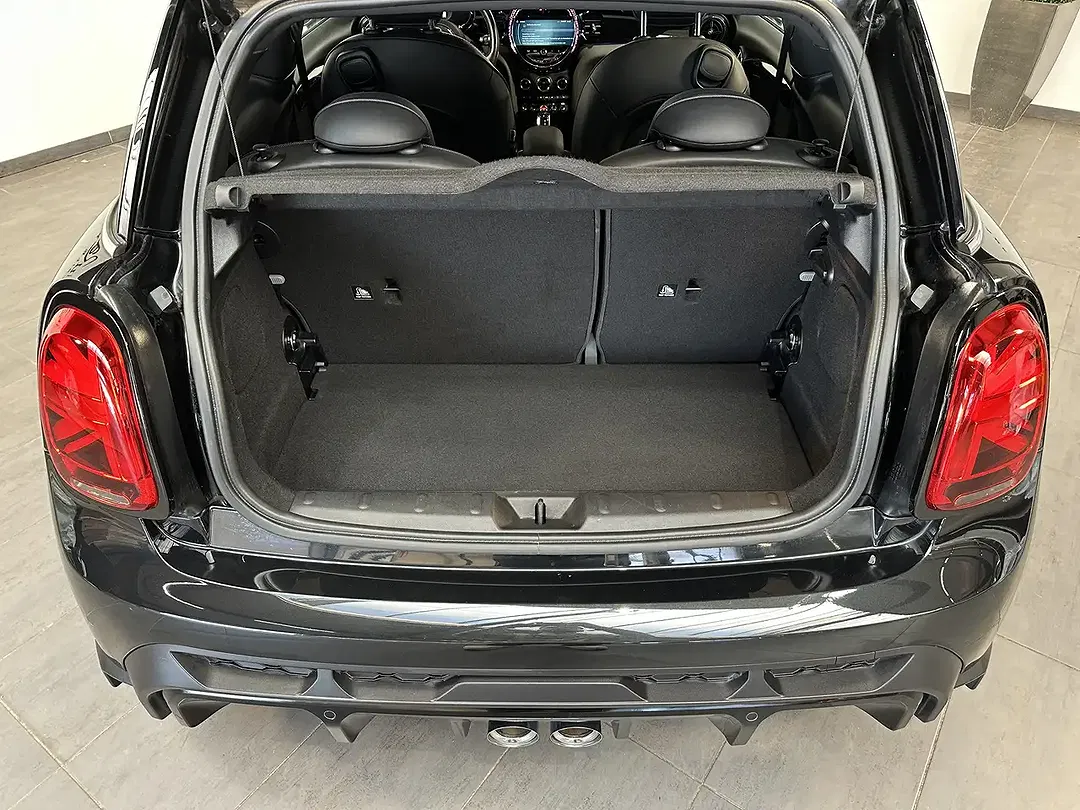 MINI John Cooper Works - Thumbnail 6