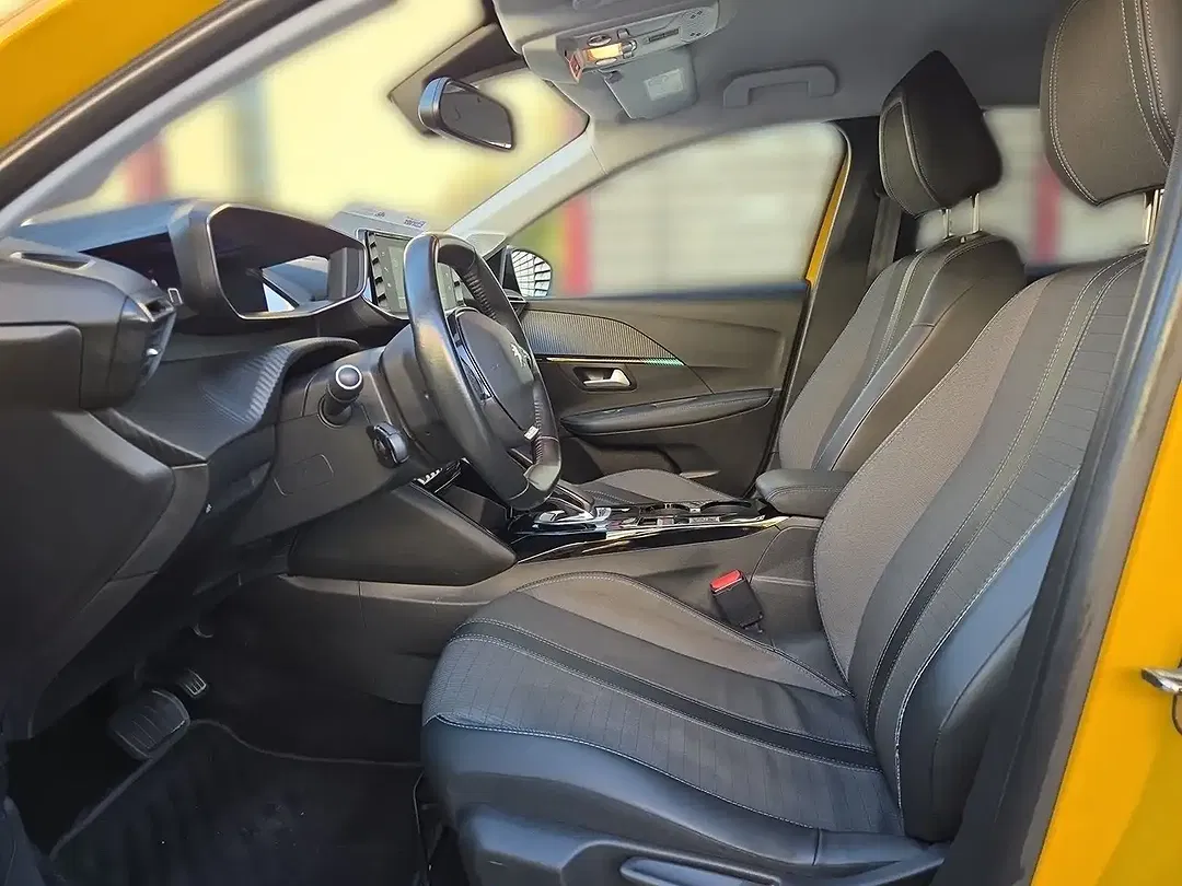 Peugeot 208 Allure Plus - Thumbnail 7
