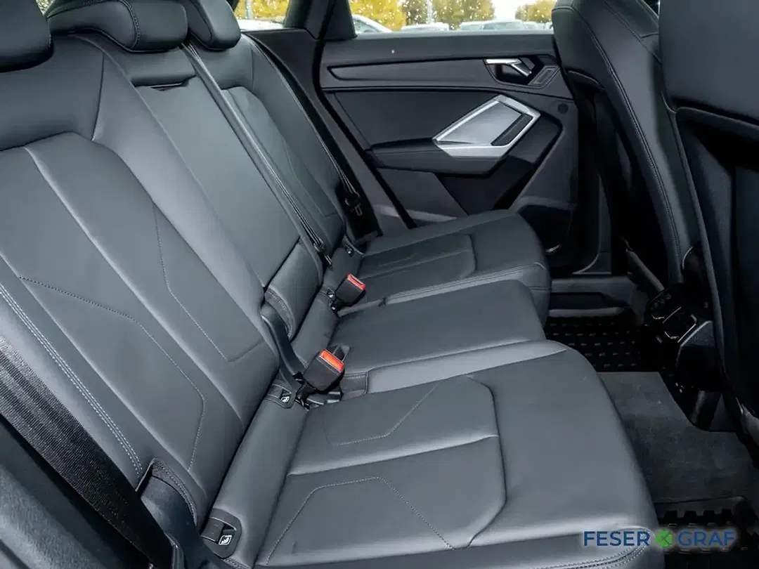 Audi Q3 quattro advanced - Thumbnail 7