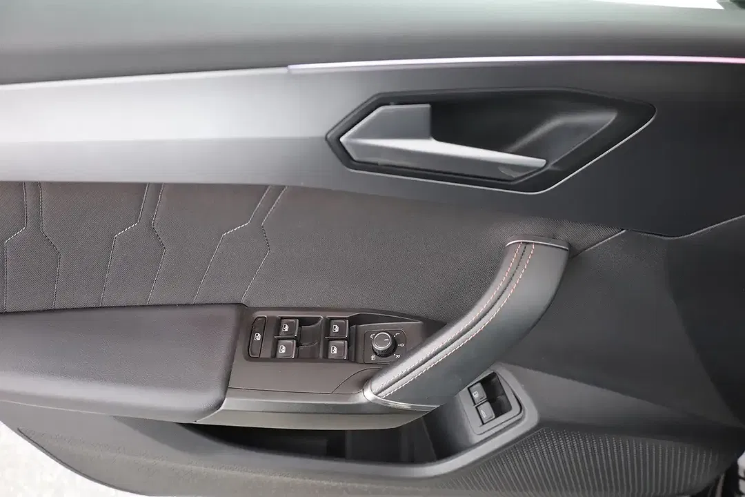 CUPRA Leon 1.4 PHEV VZ Sportstourer - Thumbnail 10