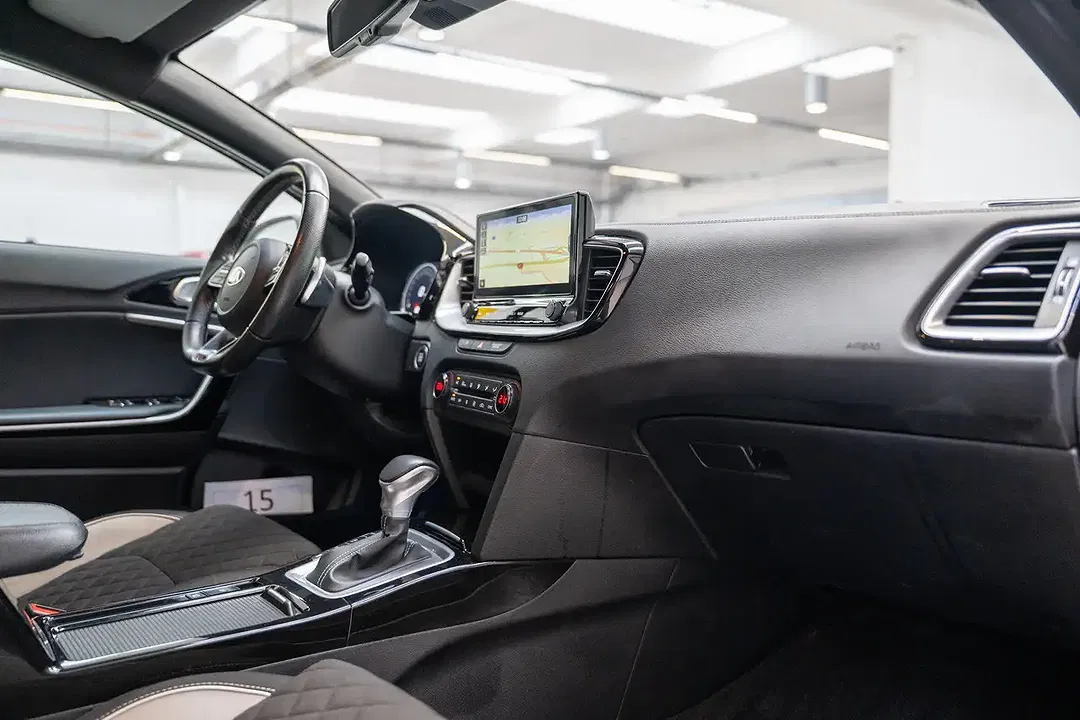 Kia ProCeed / pro_cee'd 1.4 T-GDI DCT GT-Line - Thumbnail 27