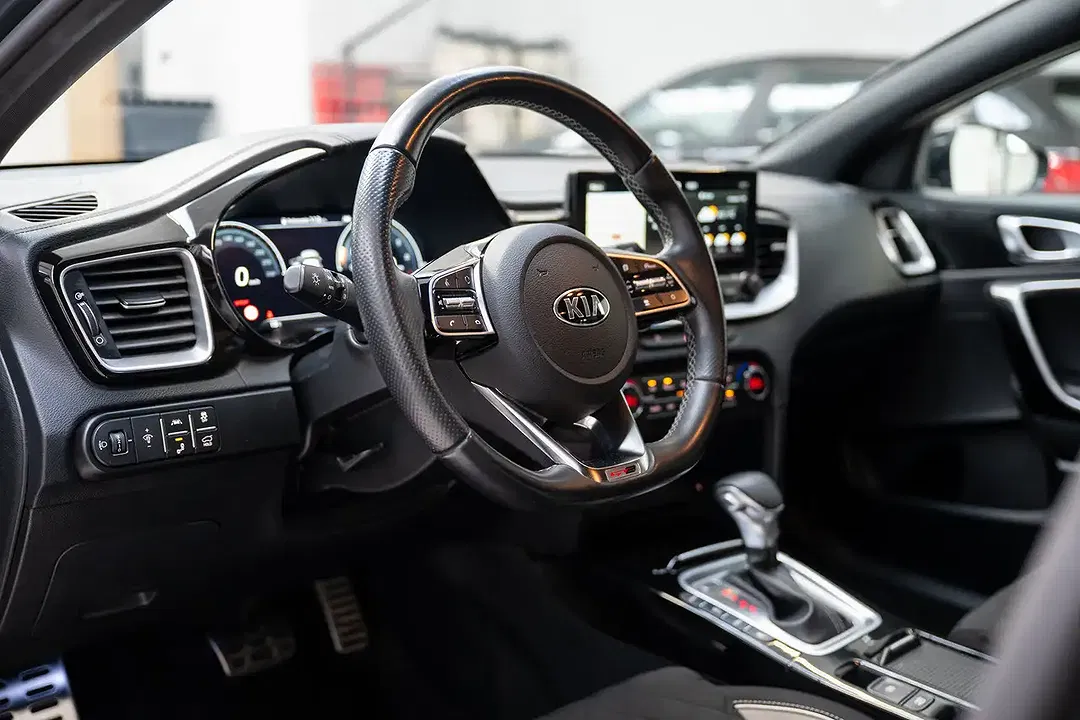 Kia ProCeed / pro_cee'd 1.4 T-GDI DCT GT-Line - Thumbnail 7