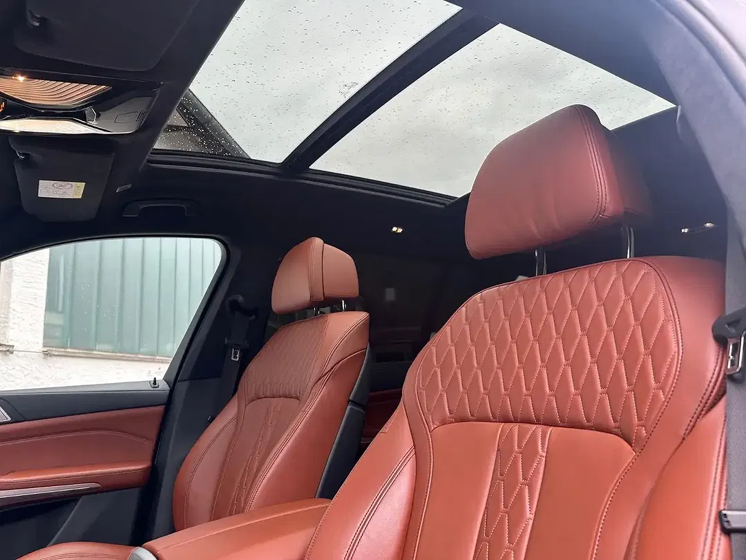 BMW X7 M Sport - Thumbnail 7