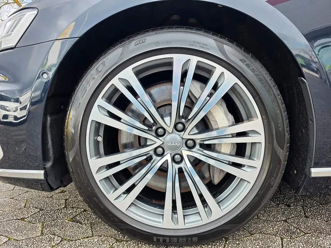 Audi A8 60 TFSI e quattro - foto 15