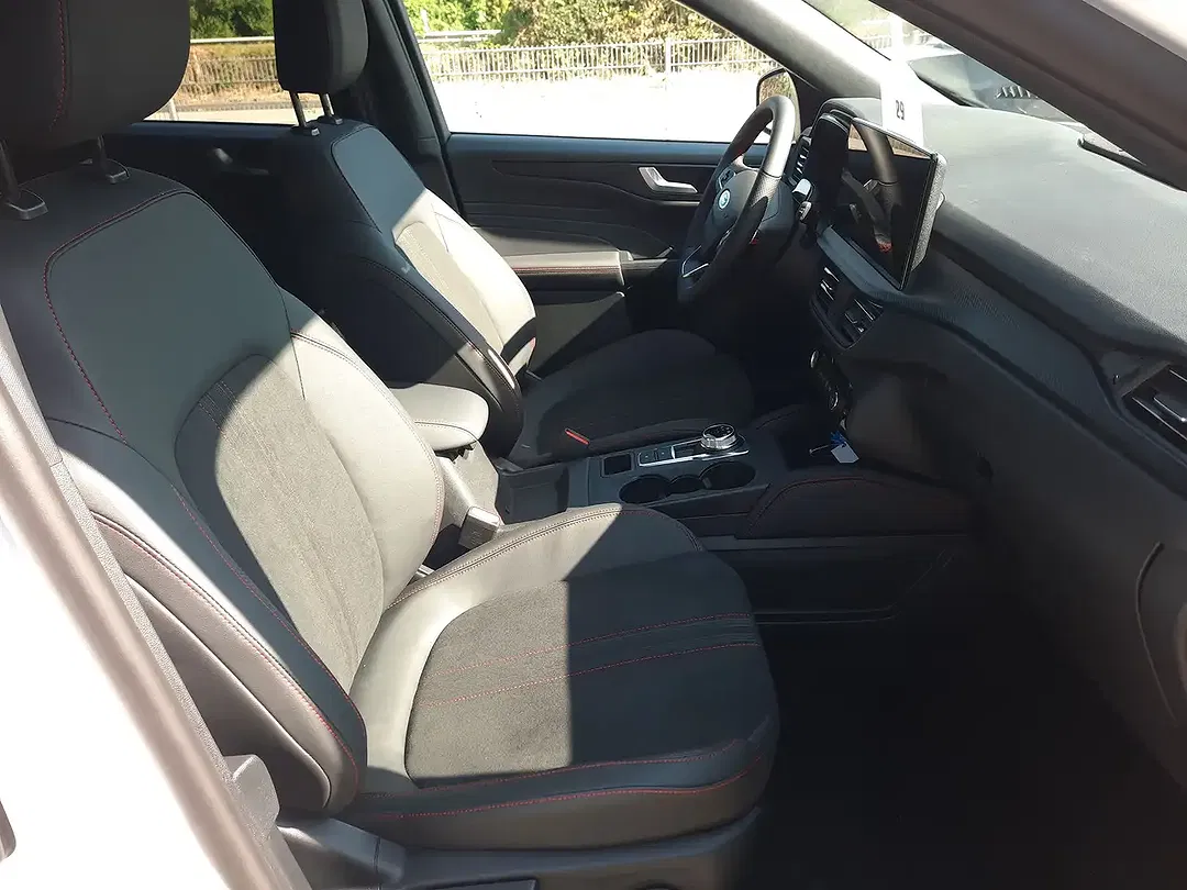 Ford Kuga 2.5 PHEV ST-Line X - Thumbnail 14