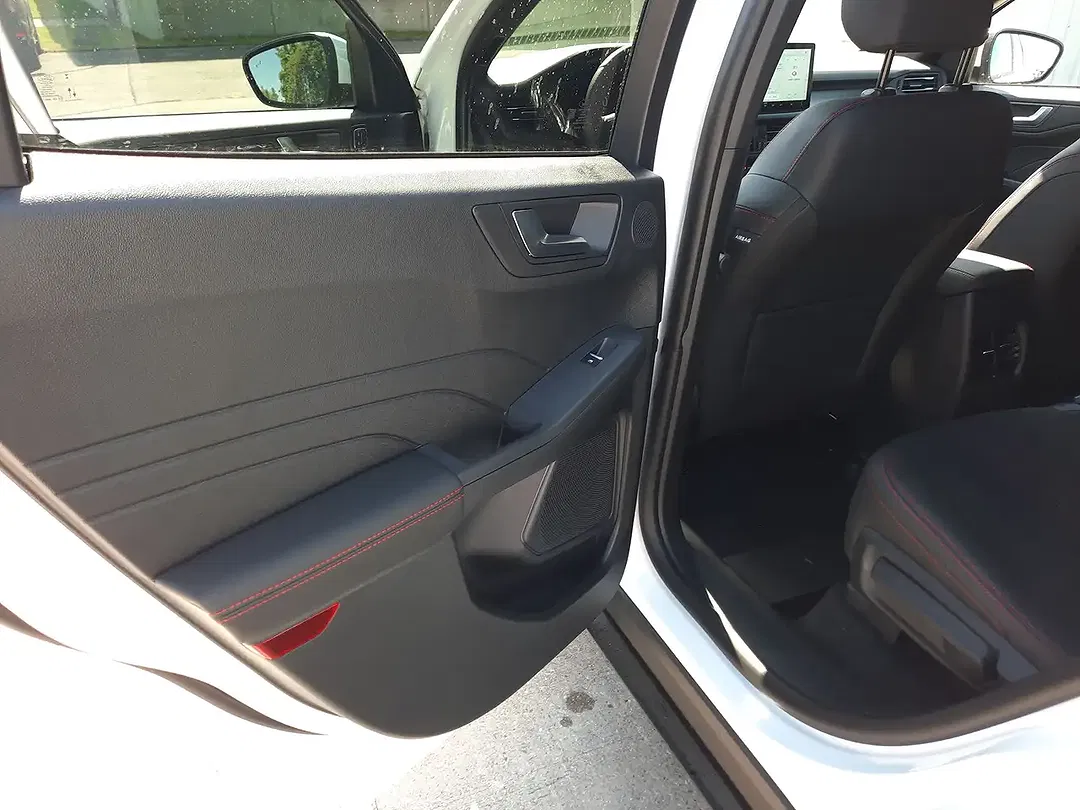 Ford Kuga 2.5 PHEV ST-Line X - Thumbnail 28