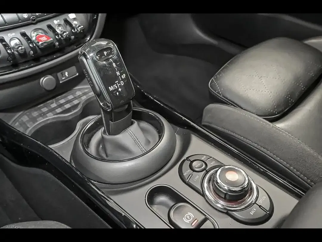 MINI Cooper Clubman Chili - Thumbnail 11