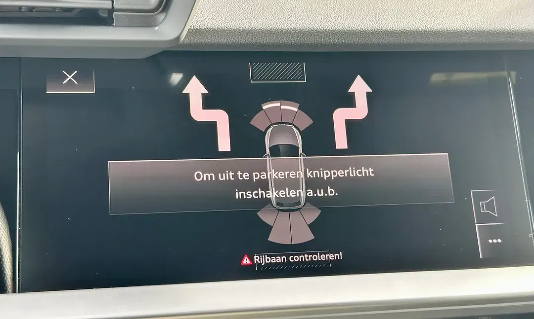 Audi S3 2.0 TFSI quattro Sportback - Thumbnail 27