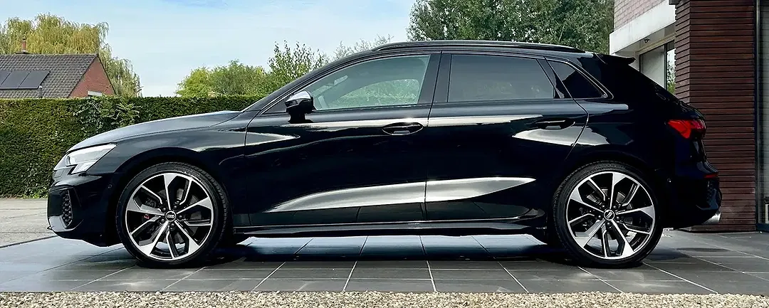 Audi S3 2.0 TFSI quattro Sportback - Thumbnail 4