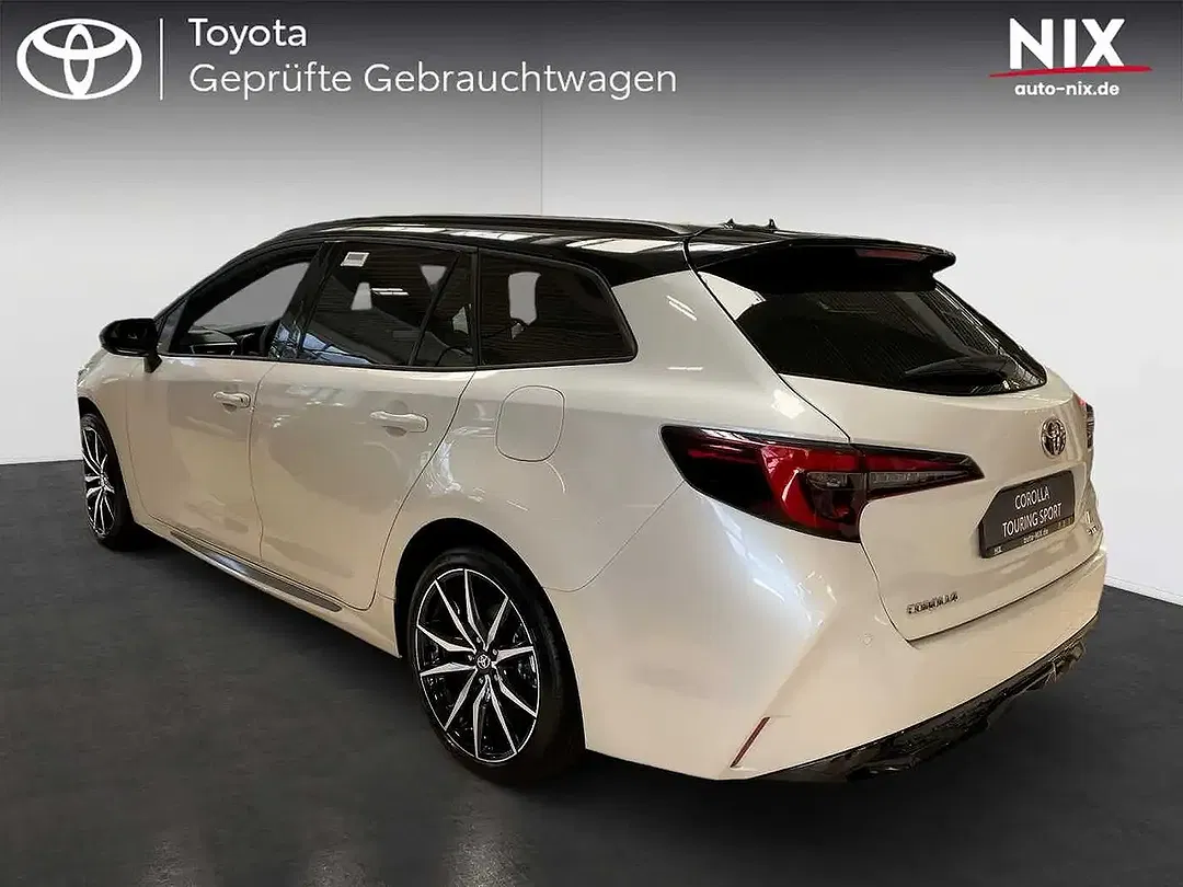 Toyota Corolla Hybrid GR Sport - foto 2