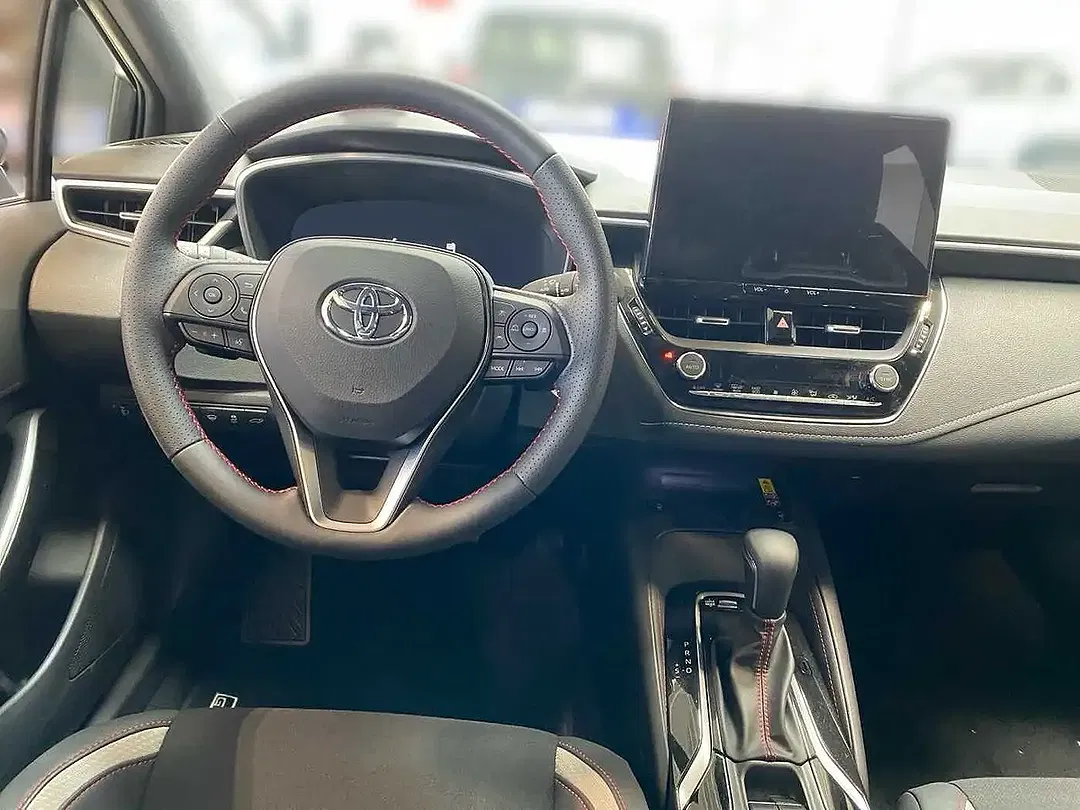 Toyota Corolla Hybrid GR Sport - Thumbnail 9