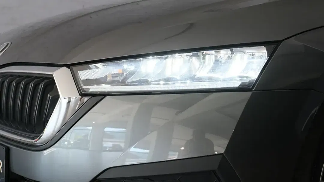 Skoda Octavia Ambition - Thumbnail 5