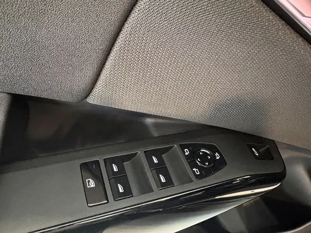 BMW X3 xDrive - Thumbnail 10