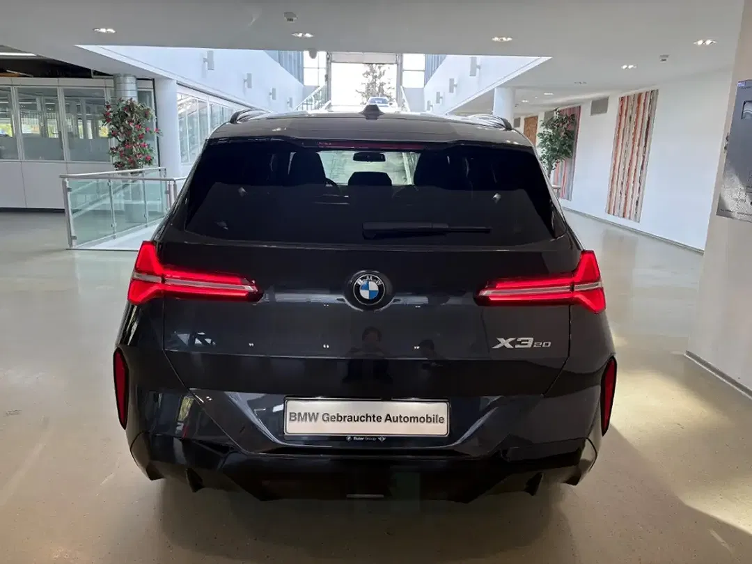 BMW X3 xDrive - Thumbnail 4
