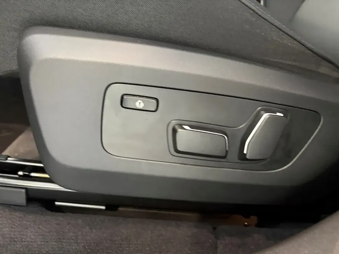 BMW X3 xDrive - Thumbnail 8
