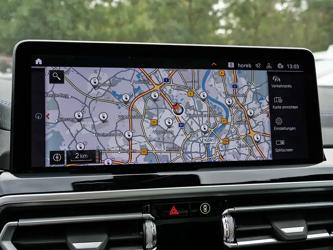 BMW iX3 - Thumbnail 21