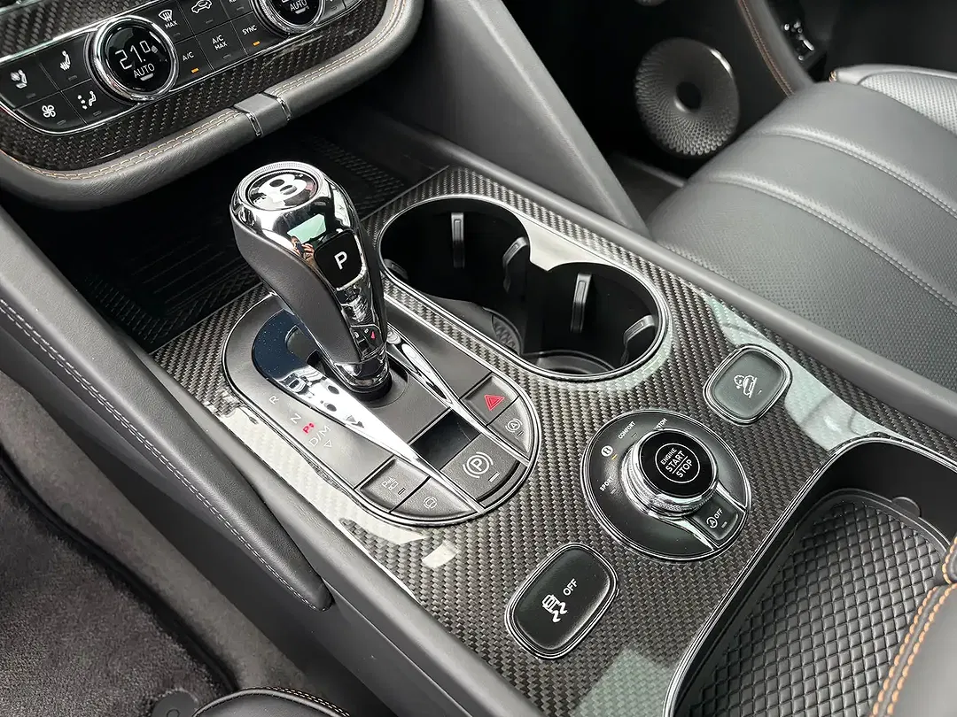 Bentley Bentayga 4.0 V8 Speed - Thumbnail 14