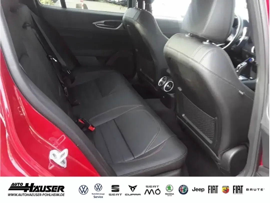 Alfa Romeo Giulia 2.0 Turbo Q4 Competizione - Thumbnail 8