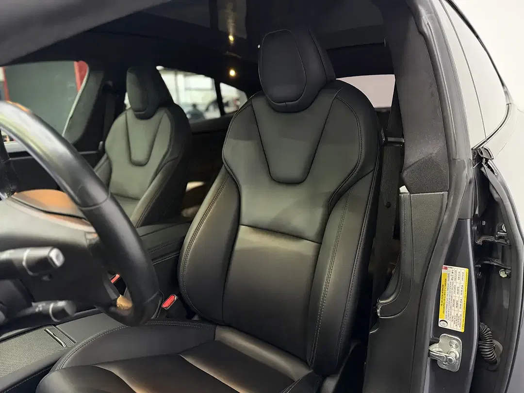 Tesla Model S AWD Performance - Thumbnail 9