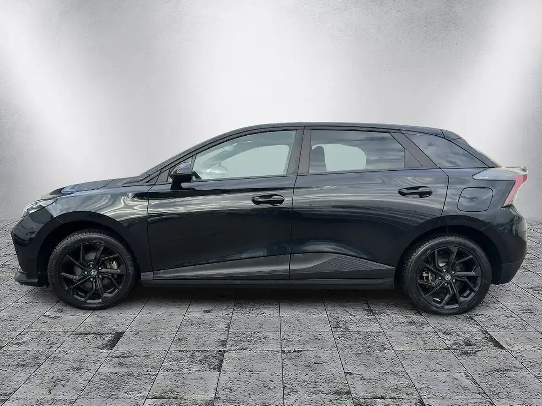 MG MG4 Comfort - Thumbnail 3