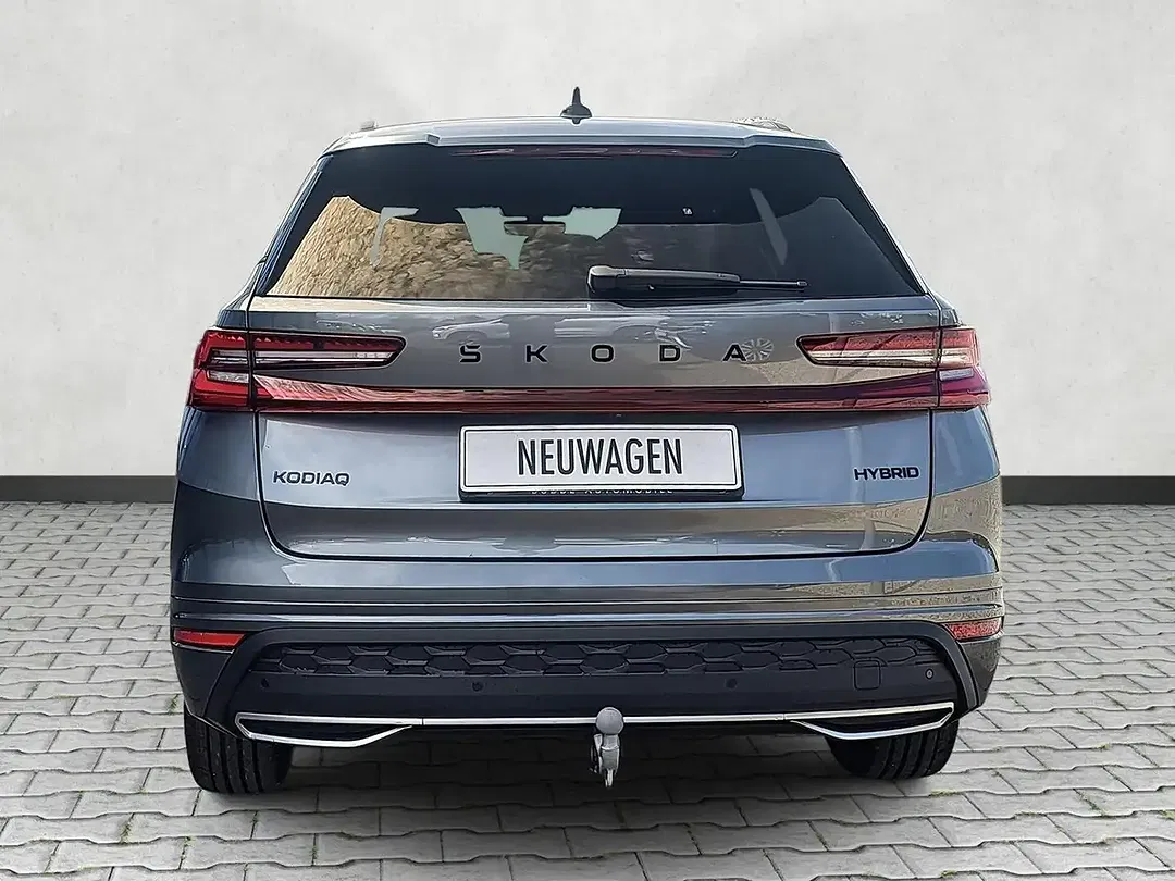 Skoda Kodiaq 1.5 TSI DSG Sportline - Thumbnail 6