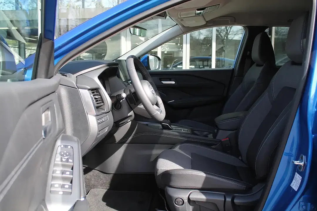 Nissan Qashqai 1.3 N-Connecta - Thumbnail 12
