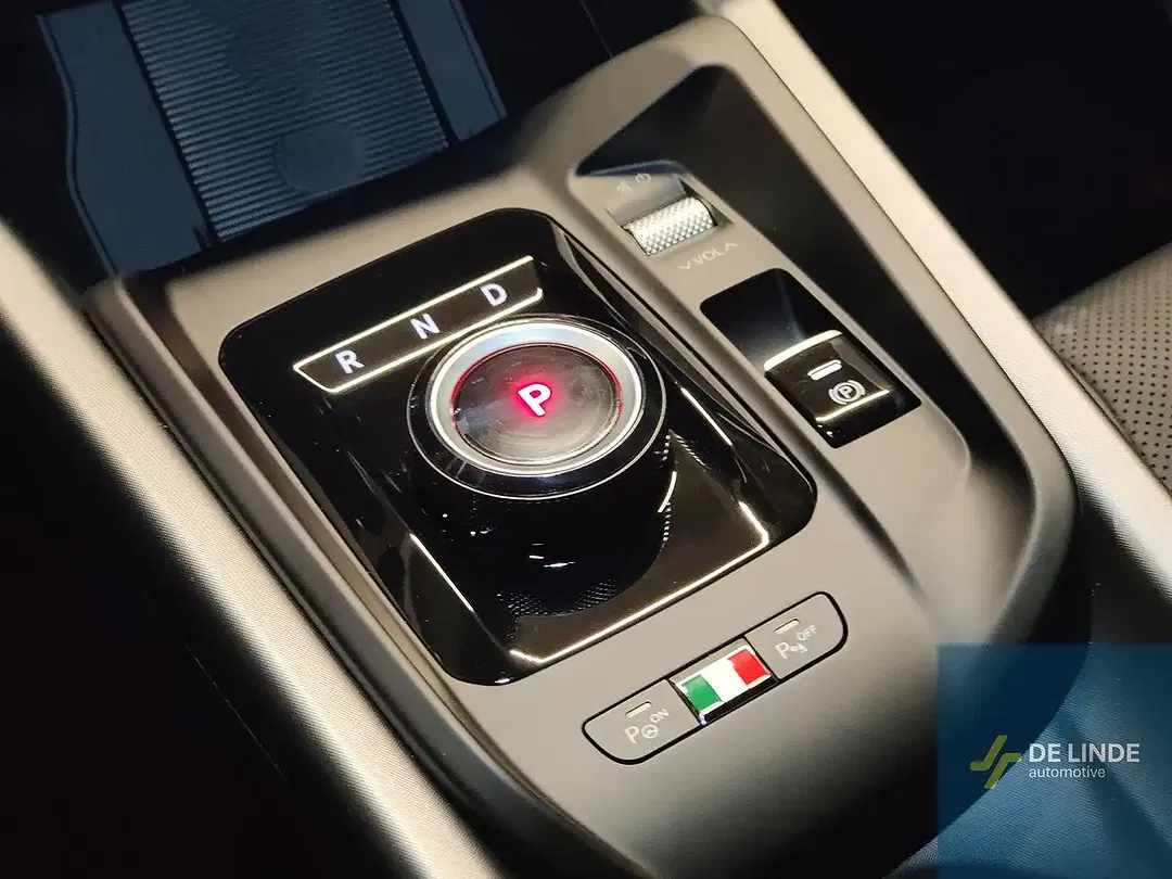 Alfa Romeo Tonale MHEV Veloce - Thumbnail 12