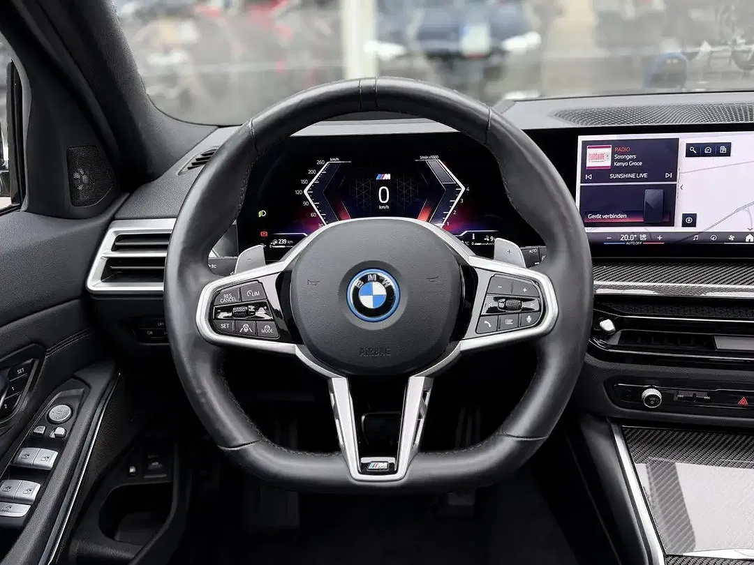 BMW 330 M Sport - Thumbnail 12