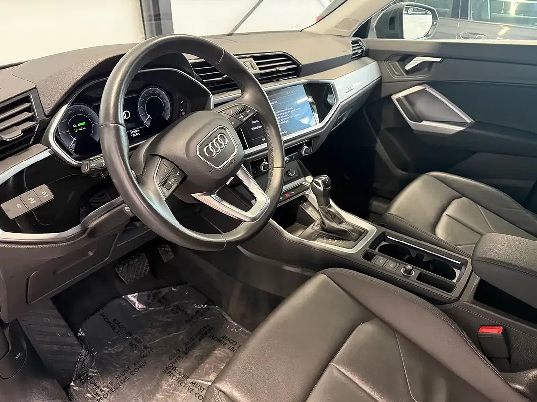 Audi Q3 45 PHEV TFSI e S tronic Sportback - Thumbnail 5