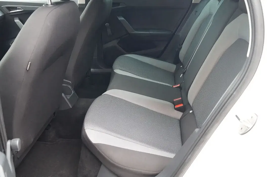 SEAT Ibiza Style - Thumbnail 13