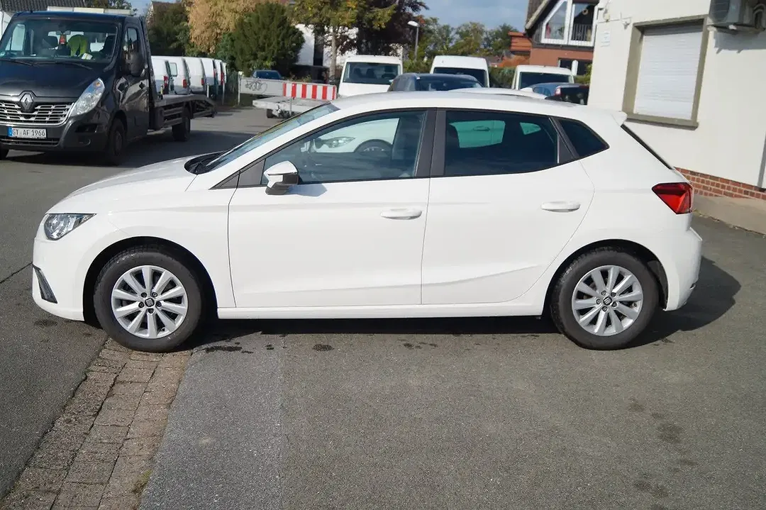 SEAT Ibiza Style - Thumbnail 4