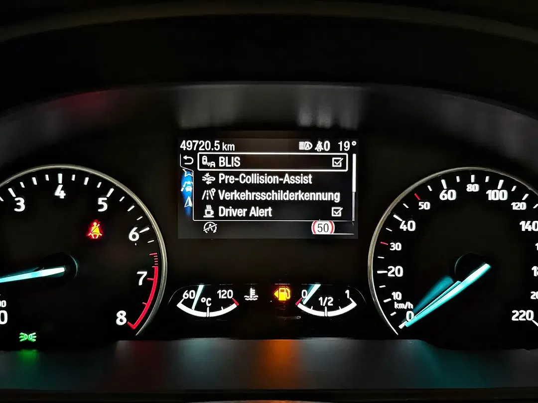 Ford EcoSport ST-Line - Thumbnail 10