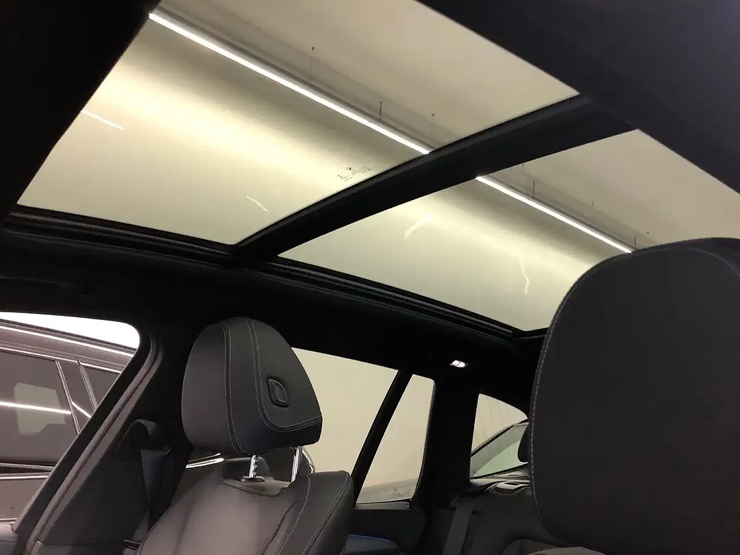 BMW iX3 - foto 7