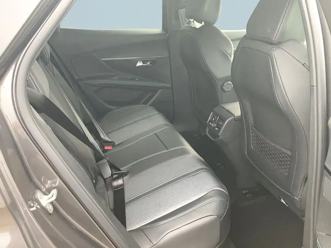 Peugeot 3008 225 e-EAT8 PHEV Allure Pack - Thumbnail 9