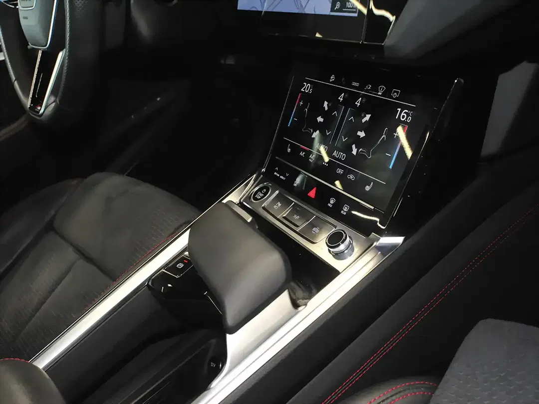 Audi Q8 e-tron 55 quattro S line - Thumbnail 5