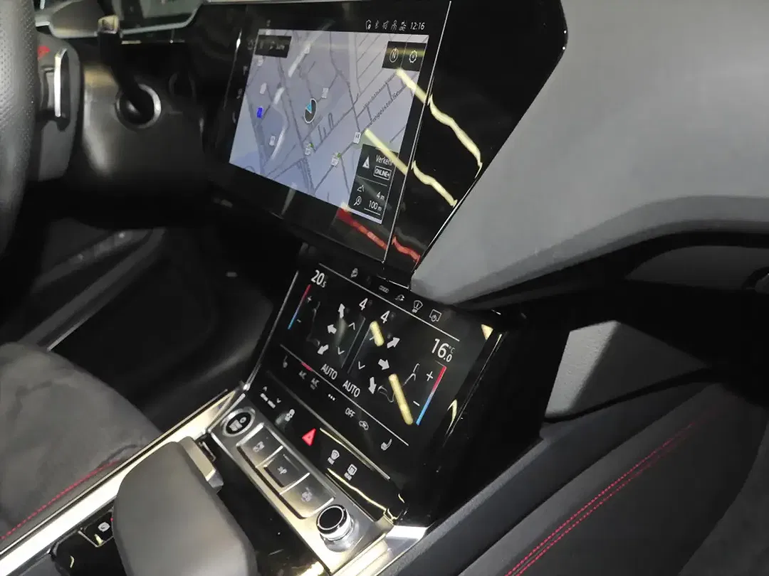 Audi Q8 e-tron 55 quattro S line - Thumbnail 6