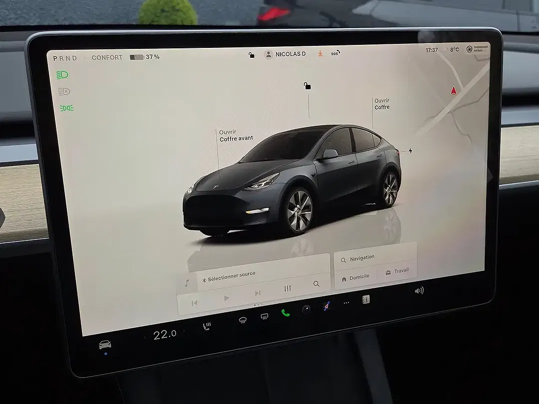 Tesla Model Y - foto 15