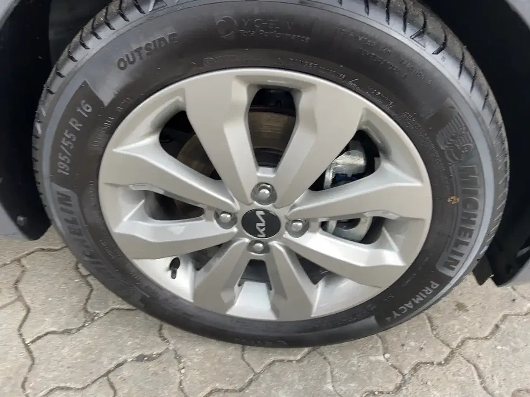 Kia Rio 1.0 T-GDI Vision - Thumbnail 6